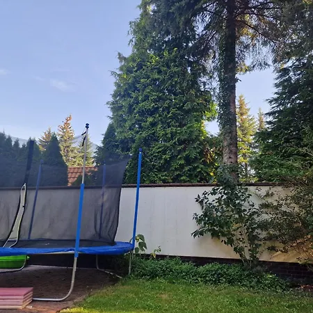 Dom Blisko Lotniska I Areny Tarczynskiego Prázdninový dům *